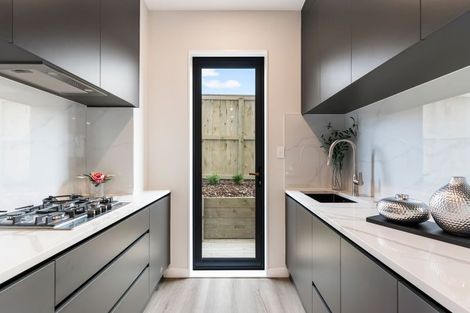 Photo of property in 14 Glann Lane, Flat Bush, 2019