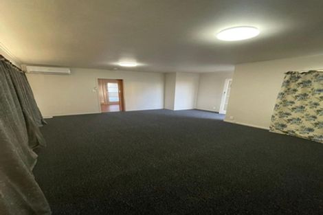 Photo of property in 1/37 Clevedon Road, Papakura, 2110