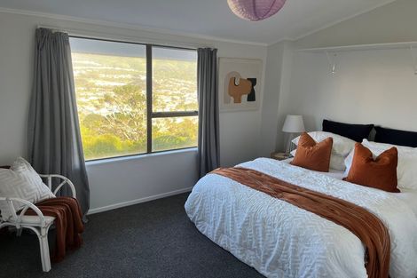 Photo of property in 2 Anzia Way, Johnsonville, Wellington, 6037