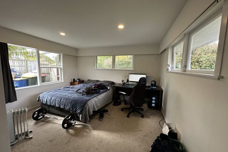 Photo of property in 158 Carlisle Road, Northcross, Auckland, 0632