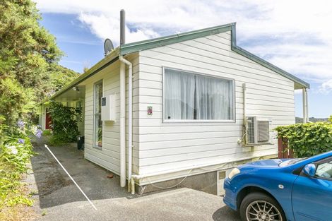 Photo of property in 8b Baxter Way, Karori, Wellington, 6012