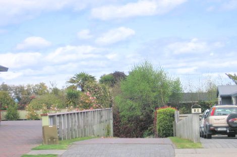 Photo of property in 15 Fairview Terrace, Waipahihi, Taupo, 3330