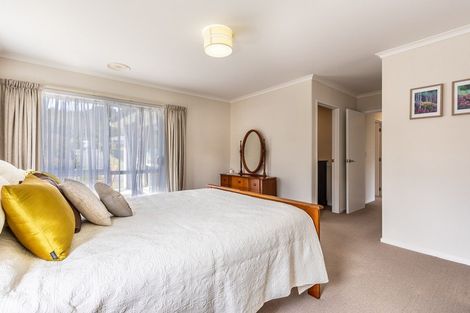 Photo of property in 58 Waterstone Avenue, Paraparaumu, 5032