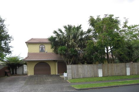 Photo of property in 10b Walter Strevens Drive, Conifer Grove, Takanini, 2112