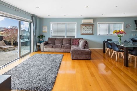 Photo of property in 48a Winsley Terrace, Churton Park, Wellington, 6037