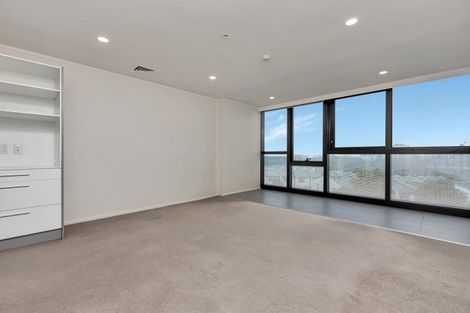 Photo of property in Luna Apartments, 3x/16 Burton Street, Grafton, Auckland, 1010