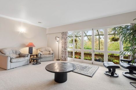 Photo of property in 27 St Peters Street, Northcote, Auckland, 0627