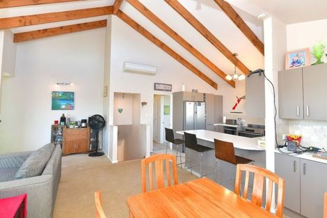 Photo of property in 23 Rakino Avenue, Manly, Whangaparaoa, 0930