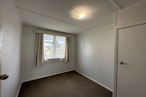Photo of property in 33 Leicester Street, Cannons Creek, Porirua, 5024