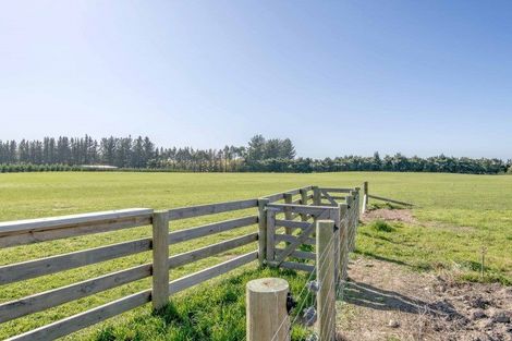 Photo of property in 1/616 Halkett Road, West Melton, Christchurch, 7671