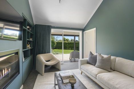 Photo of property in 22 Tuirau Place, Ilam, Christchurch, 8041