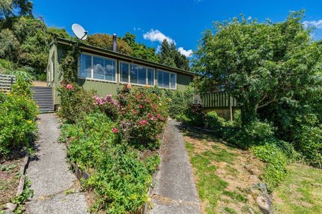 Photo of property in 96 Main South Road, Green Island, Dunedin, 9018