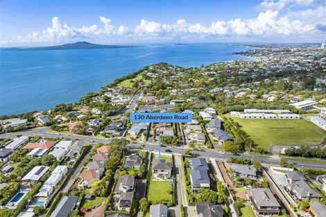 Photo of property in 130 Aberdeen Road, Campbells Bay, Auckland, 0620