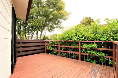 Photo of property in 19 Lyren Place, Half Moon Bay, Auckland, 2012