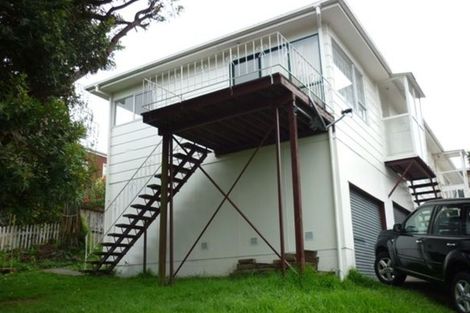 Photo of property in 1/9 Miraka Place, Birkenhead, Auckland, 0626