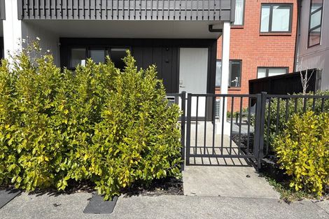 Photo of property in 27 Manarini Road, Westgate, Auckland, 0614