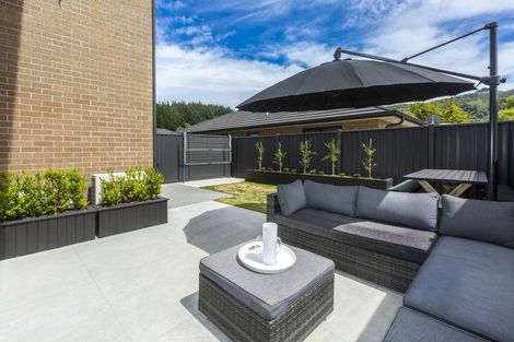 Photo of property in 11 Ashington Road, Silverstream, Upper Hutt, 5019