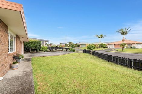 Photo of property in 16 Elm Place, Tikipunga, Whangarei, 0112
