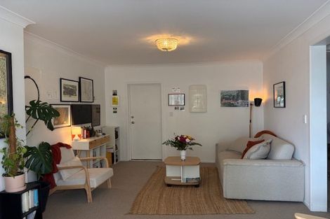 Photo of property in 8/2 Herne Bay Road, Herne Bay, Auckland, 1011