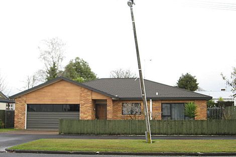 Photo of property in 1 Masons Avenue, Hamilton East, Hamilton, 3216