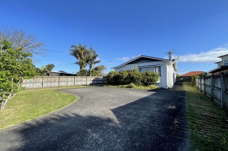 Photo of property in 22f Manuka Road, Glenfield, Auckland, 0629