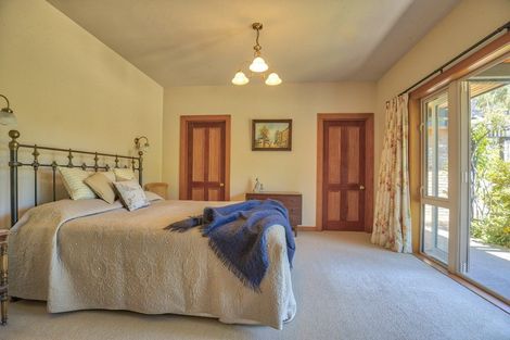 Photo of property in 11 Riverbank Road, Wanaka, 9382