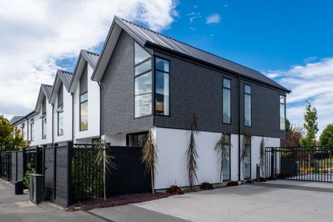 Photo of property in 1/8 New Brighton Road, Shirley, Christchurch, 8061