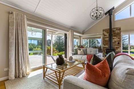 Photo of property in 2 Kirian Lane, Pollok, 2684