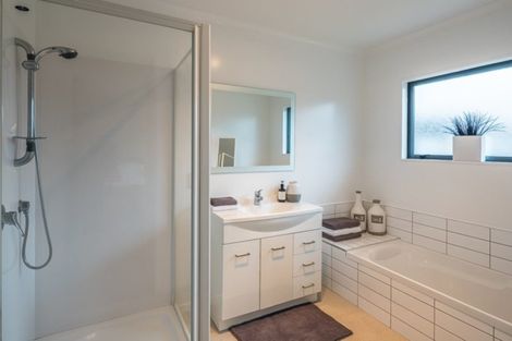 Photo of property in 51 Hillcrest Road, Raumati Beach, Paraparaumu, 5032