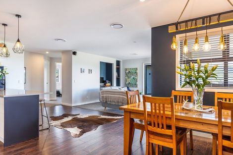 Photo of property in 7 Kanuka Grove, Kinloch, Taupo, 3377