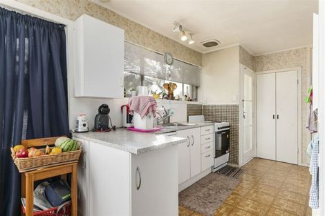 Photo of property in 11a Hamilton Place, Glenfield, Auckland, 0629