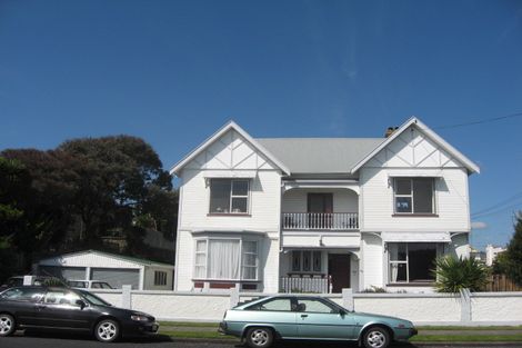 Photo of property in 23 Hine Street, New Plymouth, 4310
