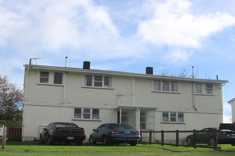 Photo of property in 37 Stephens Crescent, Highbury, Palmerston North, 4412
