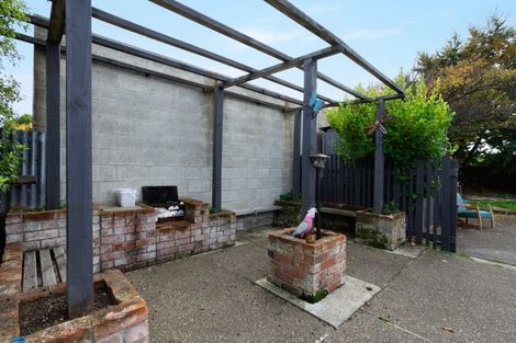 Photo of property in 64 Nichol Street, Heidelberg, Invercargill, 9812