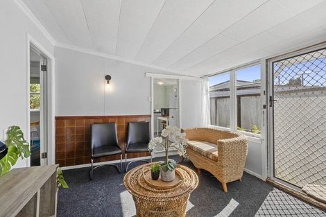 Photo of property in 10 Tukapa Street, Westown, New Plymouth, 4310