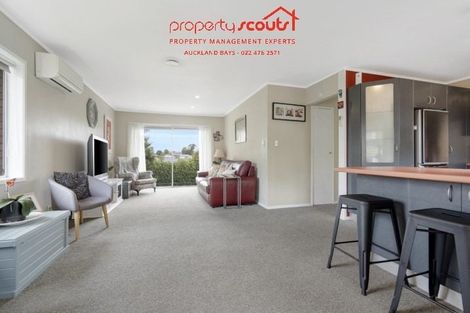 Photo of property in 2/41 Mason Street, New Lynn, Auckland, 0600