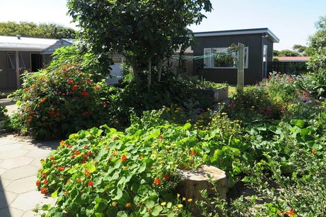 Photo of property in 40 Magdala Street, Kakanui, Oamaru, 9495