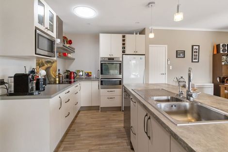 Photo of property in 135 Main Road, Pleasant Point, 7903