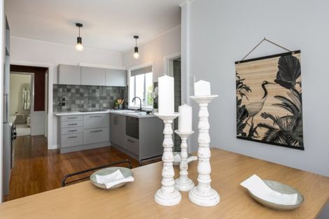 Photo of property in 12 Alpers Terrace, Marewa, Napier, 4110