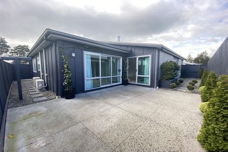 Photo of property in 11 Lennon Way, Papamoa Beach, Papamoa, 3118