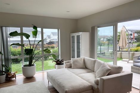 Photo of property in 19 Parkview Drive, Gulf Harbour, Whangaparaoa, 0930