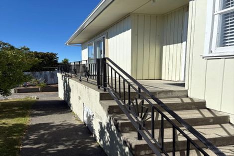 Photo of property in 1/4 George Street, Hospital Hill, Napier, 4110