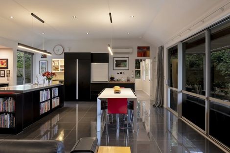 Photo of property in 45 Domain Road, Bannockburn, Cromwell, 9384