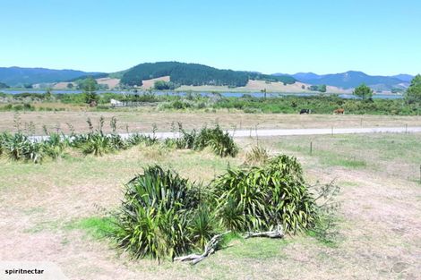Photo of property in 212 Ngaio Drive, Matarangi, Whitianga, 3592