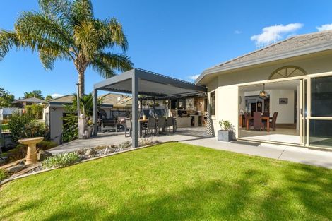 Photo of property in 38 Rowesdale Drive, Ohauiti, Tauranga, 3112