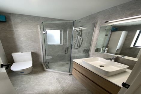 Photo of property in 36d Eastern Beach Road, Bucklands Beach, Auckland, 2012