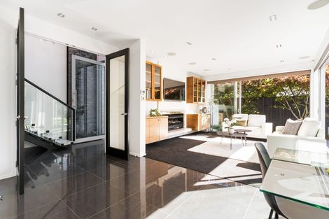 Photo of property in 54 Office Road, Merivale, Christchurch, 8014