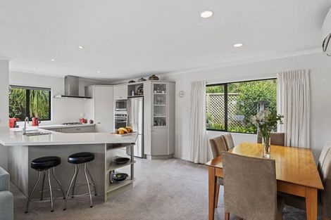 Photo of property in 2/29 Stanley Avenue, Milford, Auckland, 0620