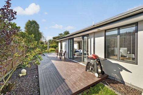 Photo of property in 29 Holbrook Way, Westmorland, Christchurch, 8025