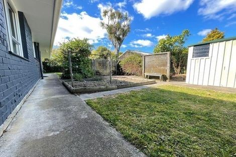 Photo of property in 7 Windsor Avenue, Waikanae, 5036